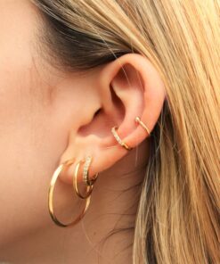 muestra de argolla combinado con otros aros